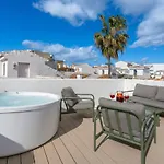 2 Mijas Playa Club In